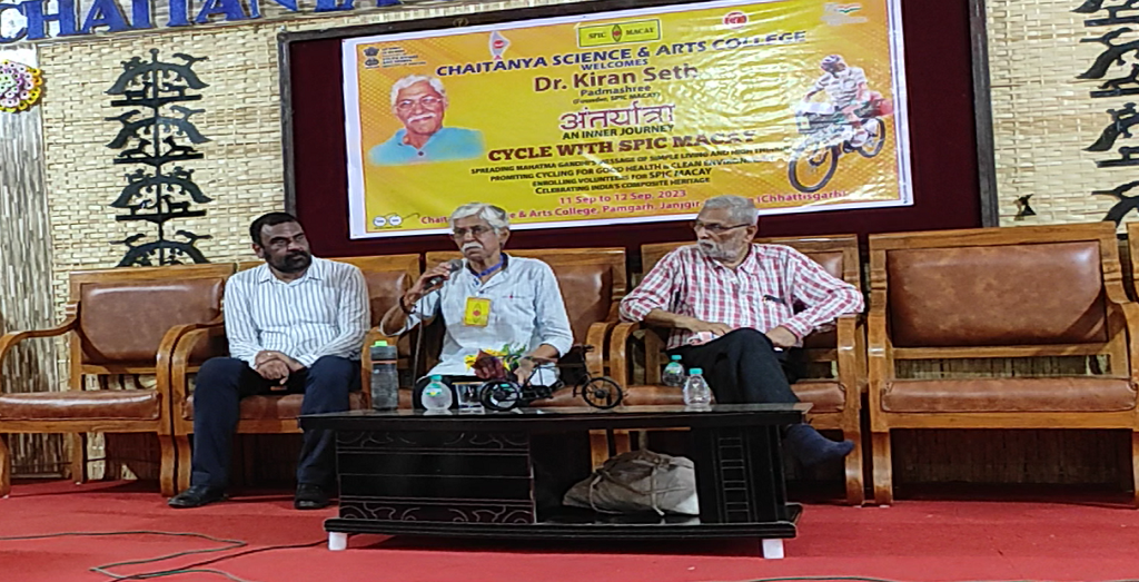 पद्मश्री डॉ. किरण सेठ,संस्थापक- स्पिक मैके
